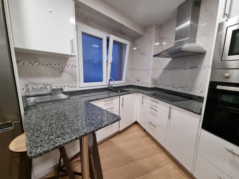 172A Centrico Y Moderno Apartment Хихон Екстериор снимка